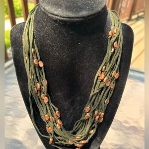 NWOT Beautiful Copper bead and Green leather Women’s Necklace.